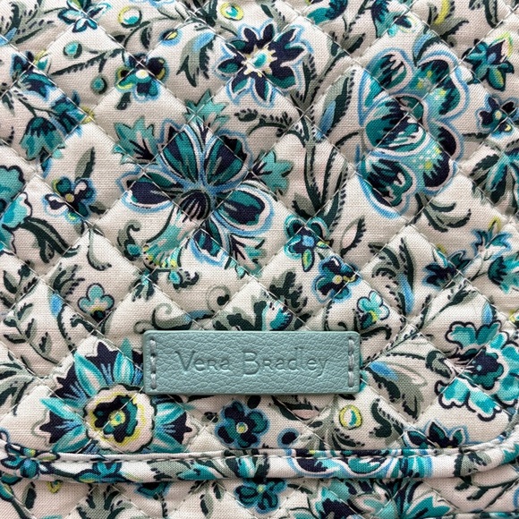 Vera Bradley Blue Floral Crossbody Bag - Picture 2 of 11